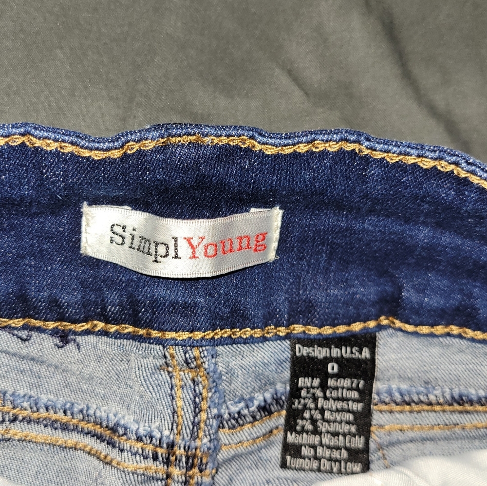 SimplYoung - Picture 5 of 5